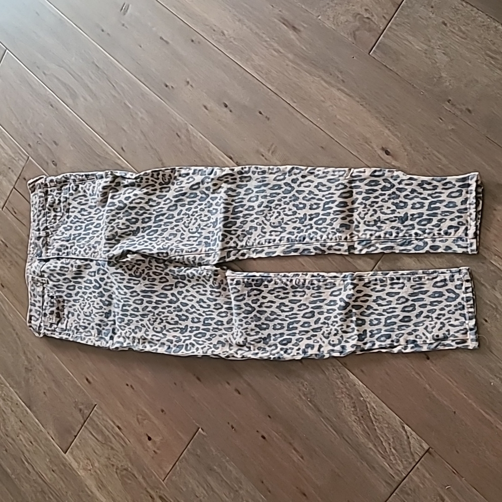 H&M leopard print jeggings